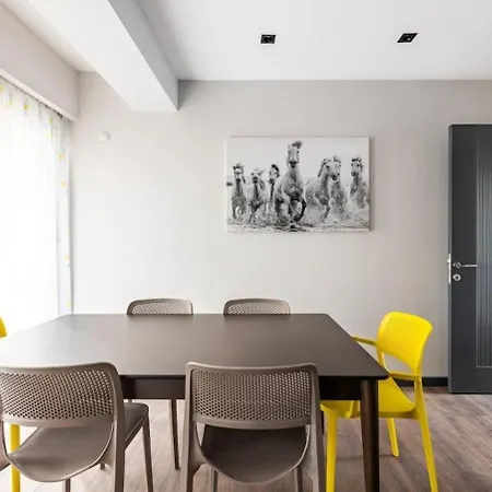 Daire Duplex Penthouse Wparking 3bd2bath Views! #340 İstanbul